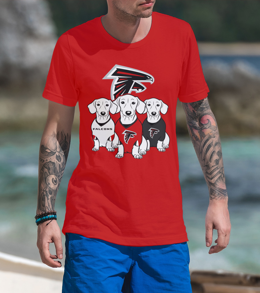 Atlanta Falcons With Dachshund  T-Shirt