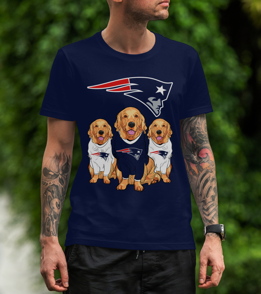 Patriots Logo Golden Retrievers T-Shirt