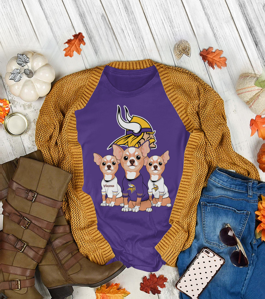 Minnesota Vikings Chihuahua Trio T-Shirt