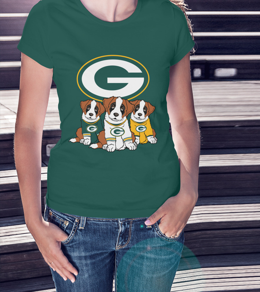 Green Bay Packers Saint Bernard T-Shirt