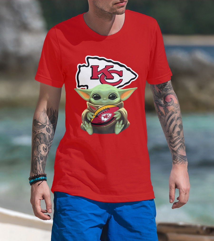 Babyyoda Holding Kansas City Chiefs Football T-Shirt