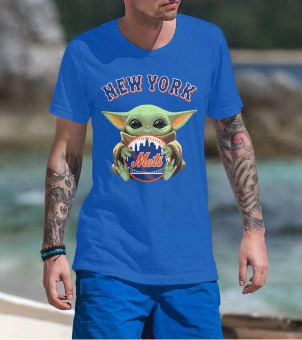 New York Mets Baby Yoda Holding Team T-Shirt