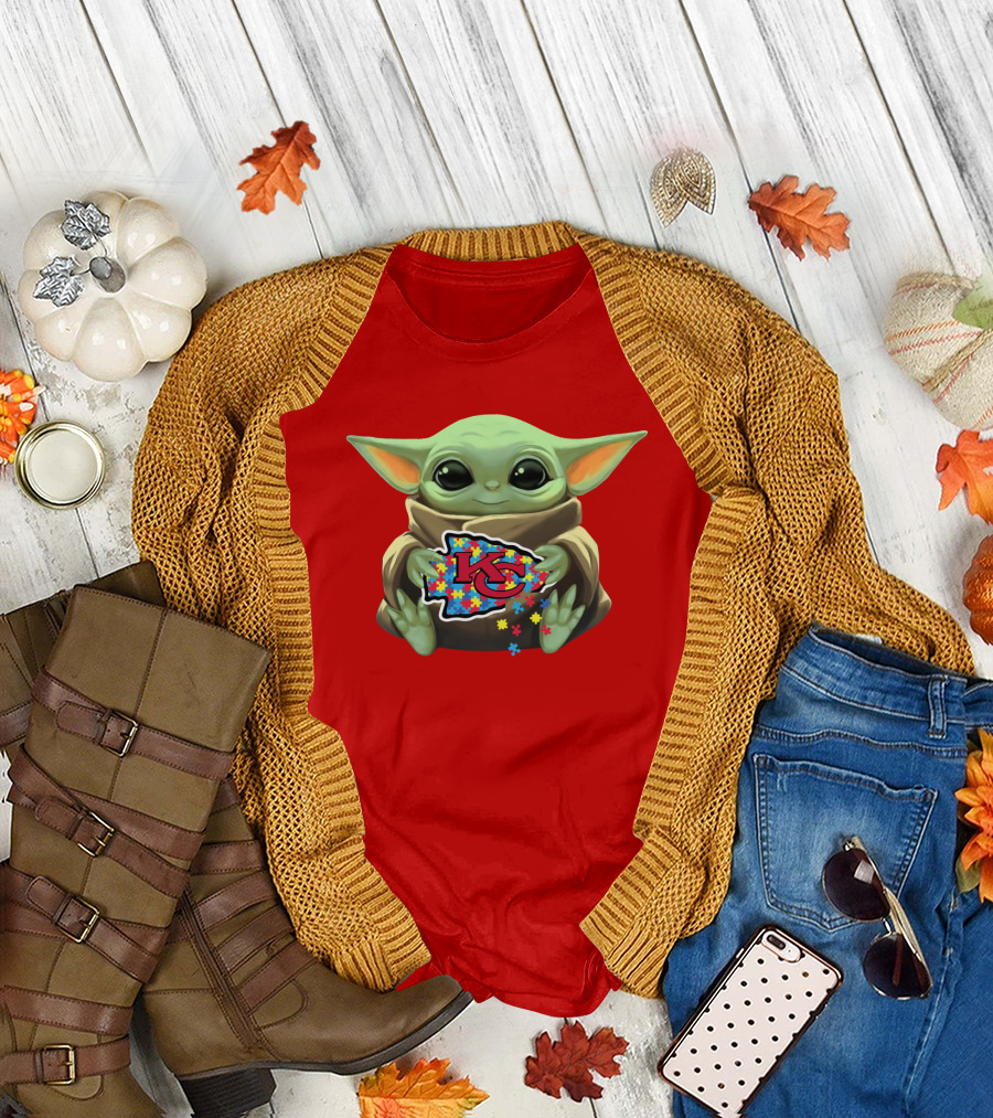 Baby Yoda Holding Kansas City Chiefs Autism Puzzle T-Shirt
