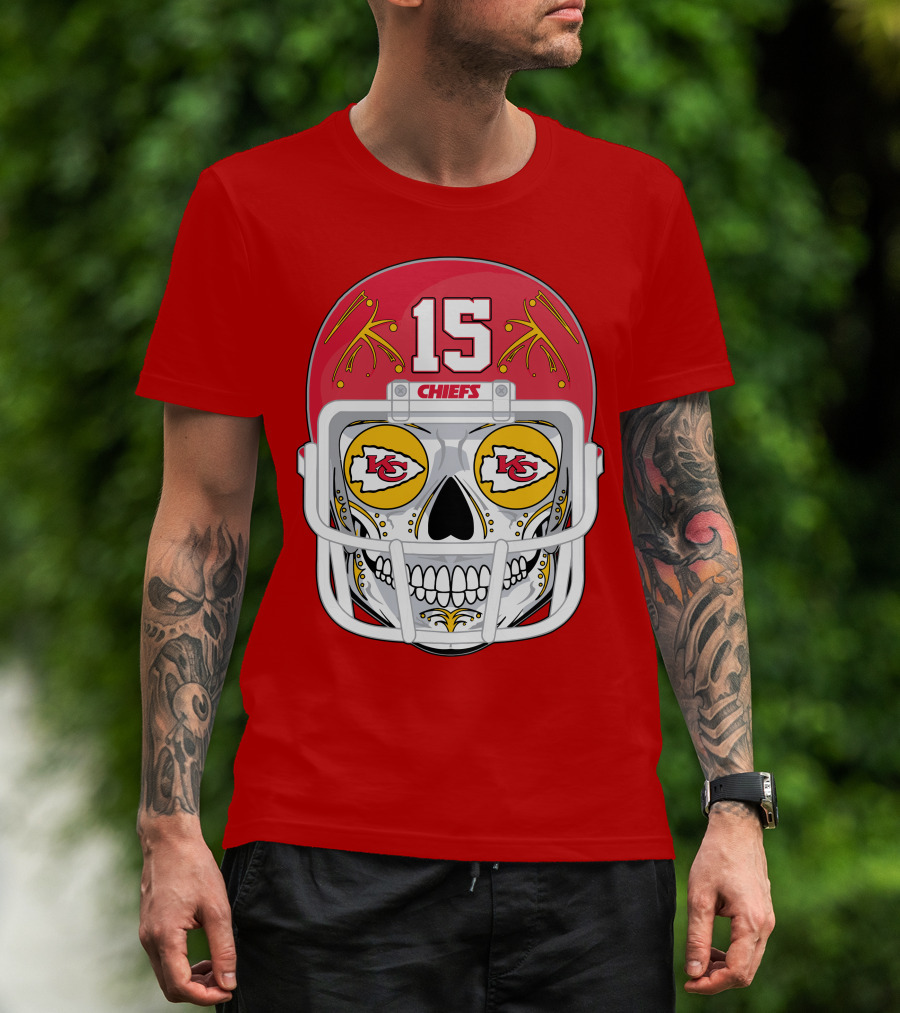Chiefs Skull Helmet T-Shirt