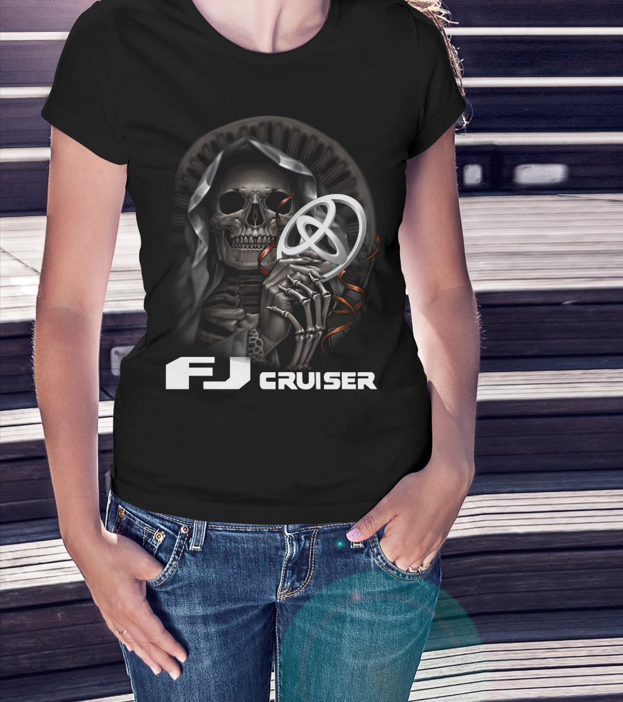 Fj Cruiser Skull With Hood And Symbol T-Shirt
