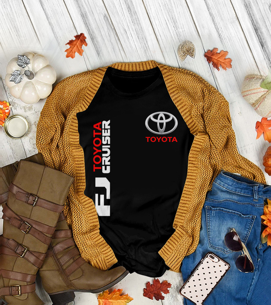 Toyota Fj Cruiser 10 Logo And Branding T-Shirt