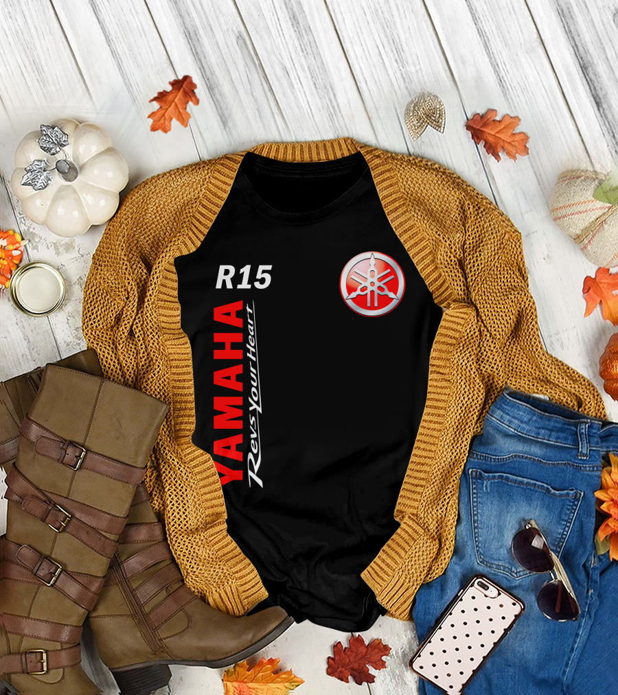 Yamaha R15 Revs Your Heart T-Shirt