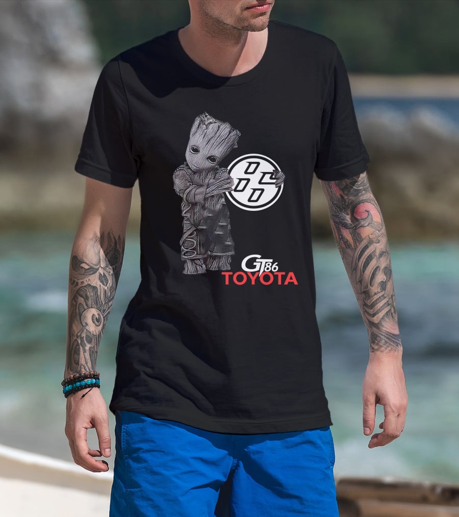 Gt86 Toyota Groot Holding T-Shirt