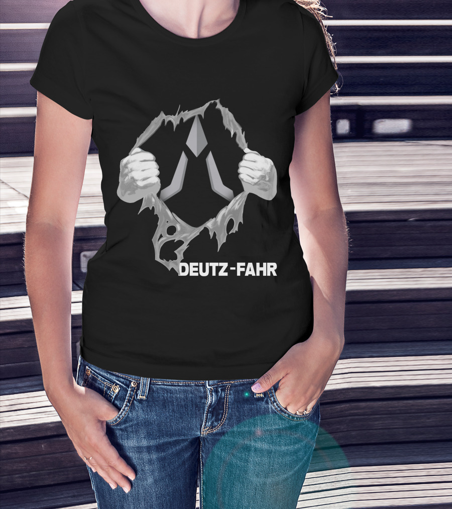 Deutz-Fahr Logo Behind Ripped Effect T-Shirt