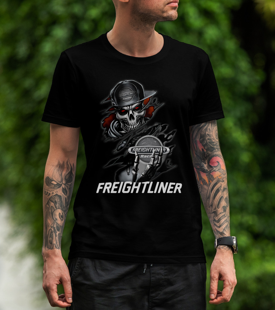 Freightliner Racing Skull Hands Rattling T-Shirt