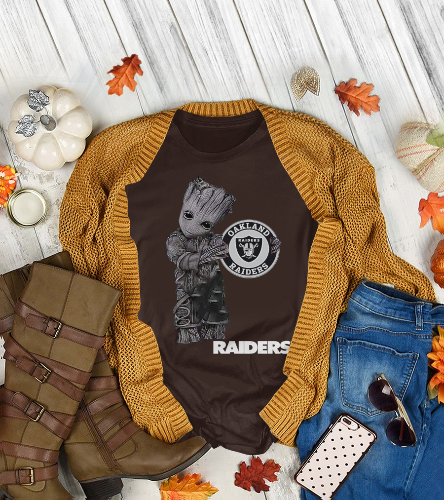 Oakland Raiders Groot Holding T-Shirt
