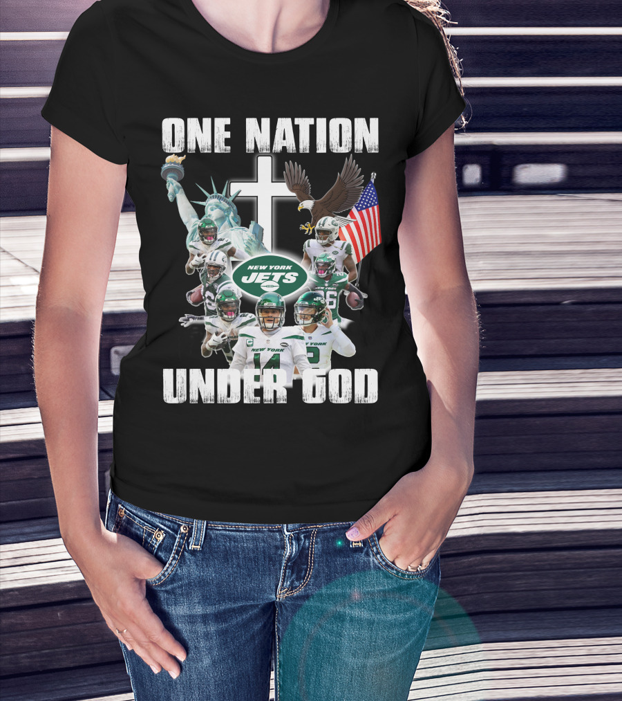 New York Jets One Nation Under God Statue Of Liberty Eagle Flag Football Players T-Shirt