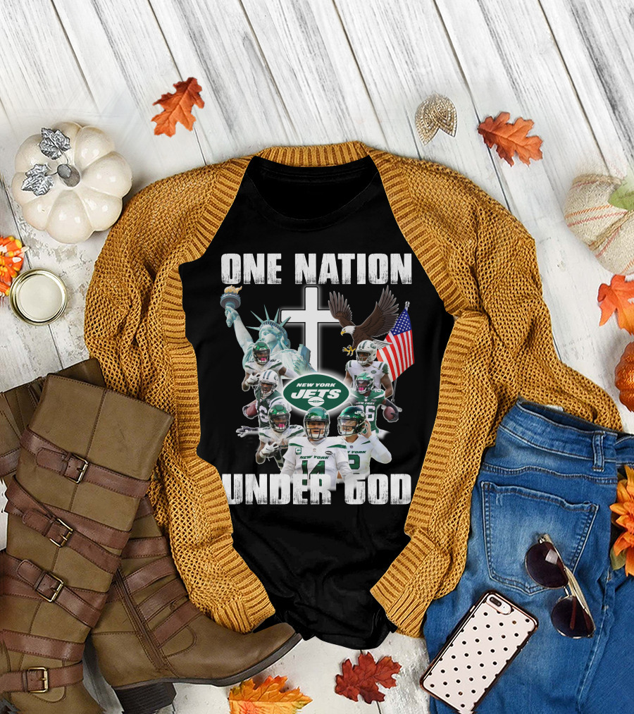 New York Jets One Nation Under God Statue Of Liberty Eagle Flag Football Players T-Shirt
