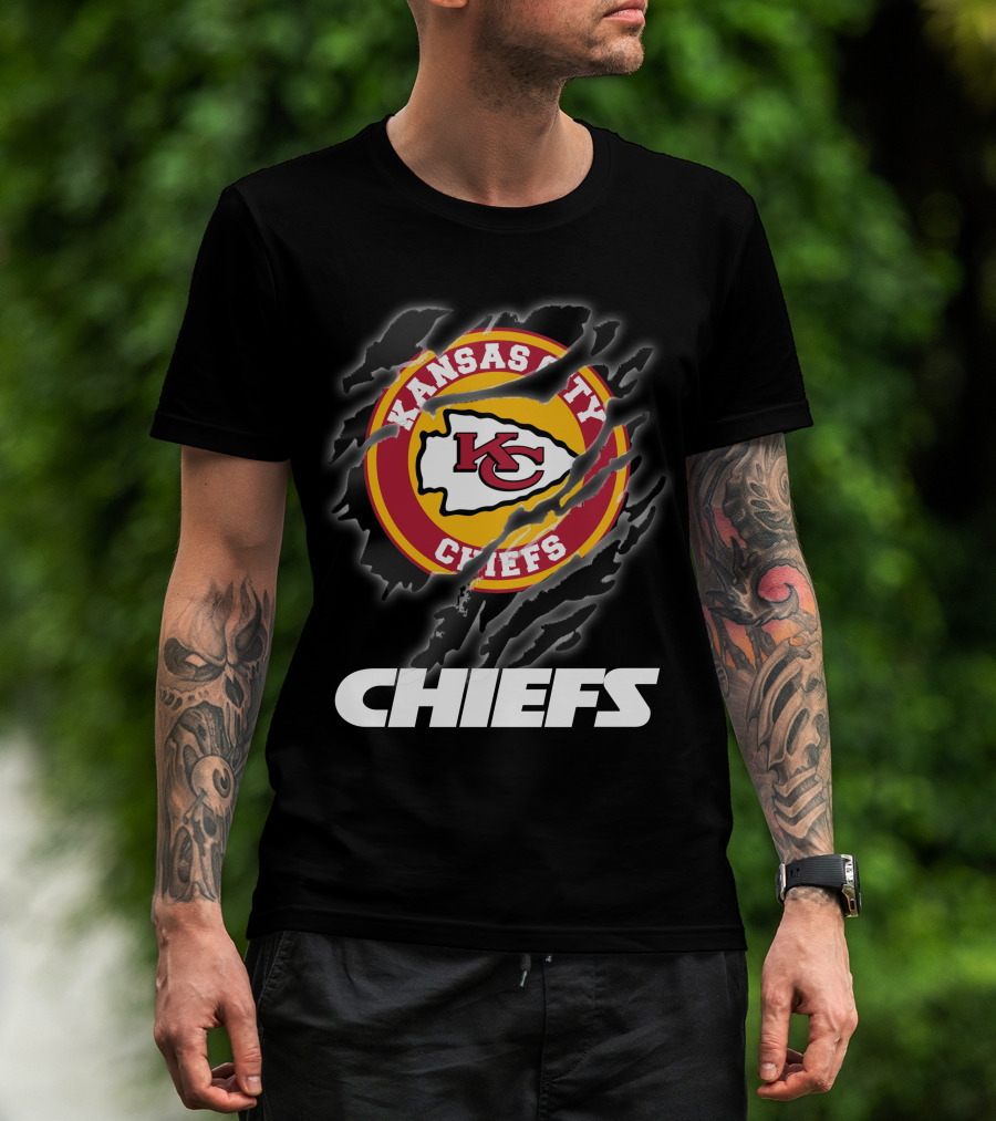 Kansas City Chiefs 08 Chiefs Logo Claw Marks T-Shirt