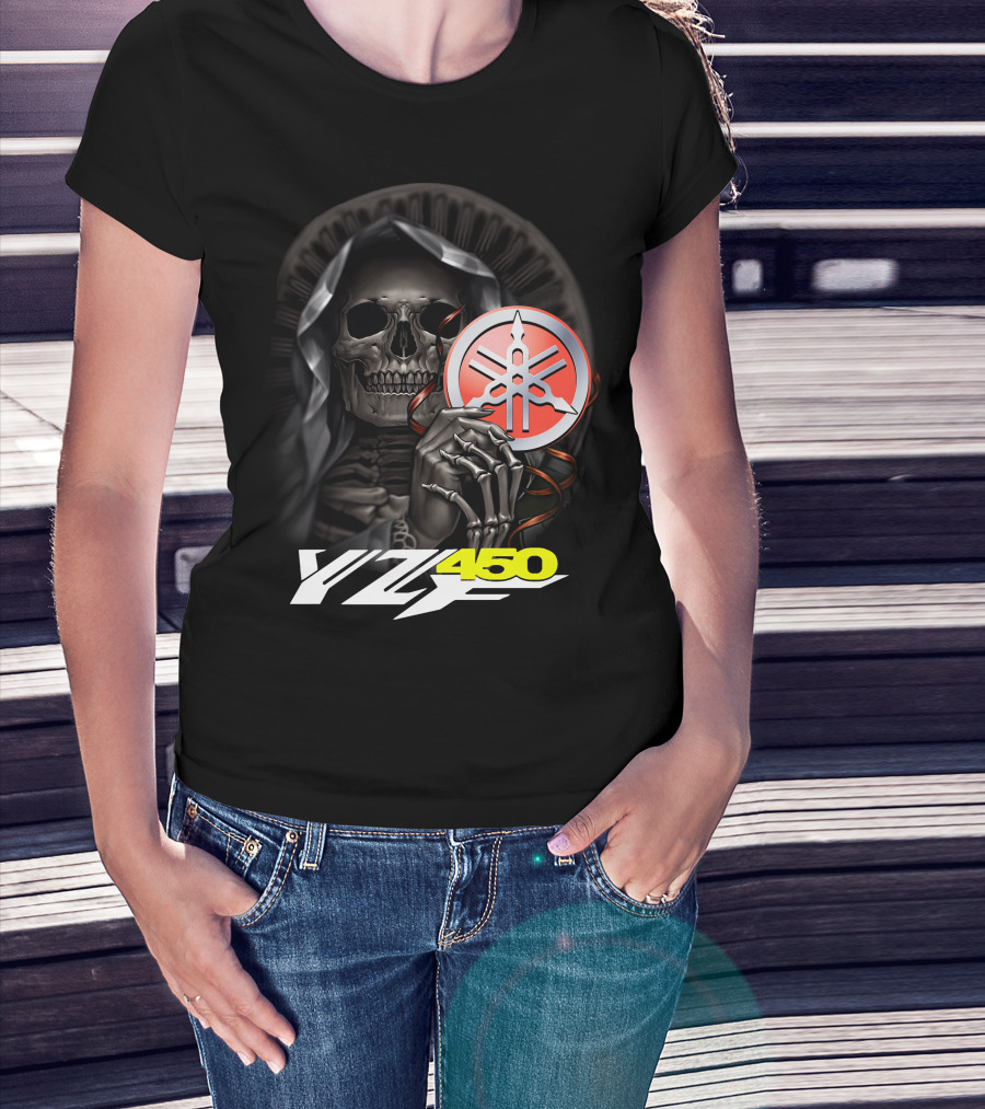 Yamaha Yzf 450 Skull Holding T-Shirt