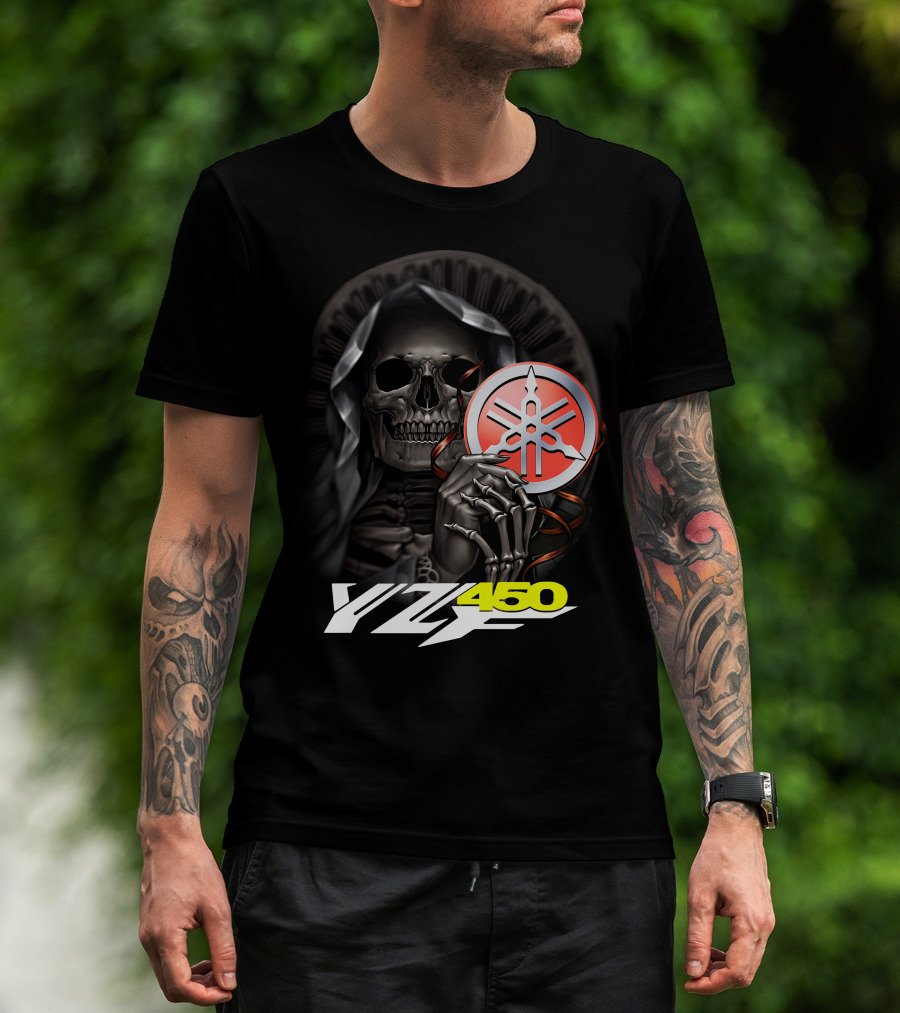 Yamaha Yzf 450 Skull Holding T-Shirt
