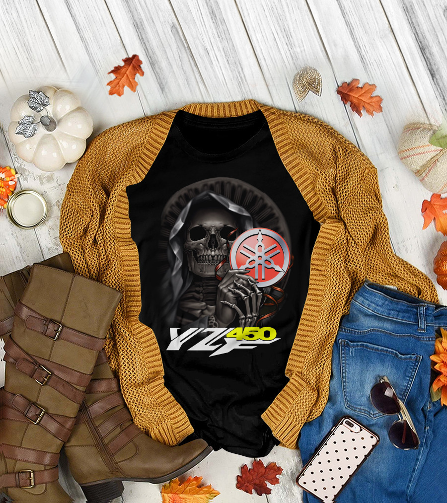 Yamaha Yzf 450 Skull Holding T-Shirt
