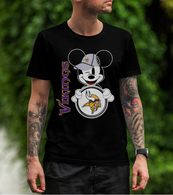 Vikings Mickey Mouse NFL Football Fan Gear T-Shirt