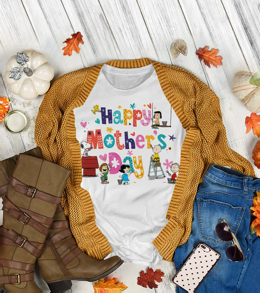 Happy Mother's Day Snoopy Peanuts Characters Painting T-Shirt
