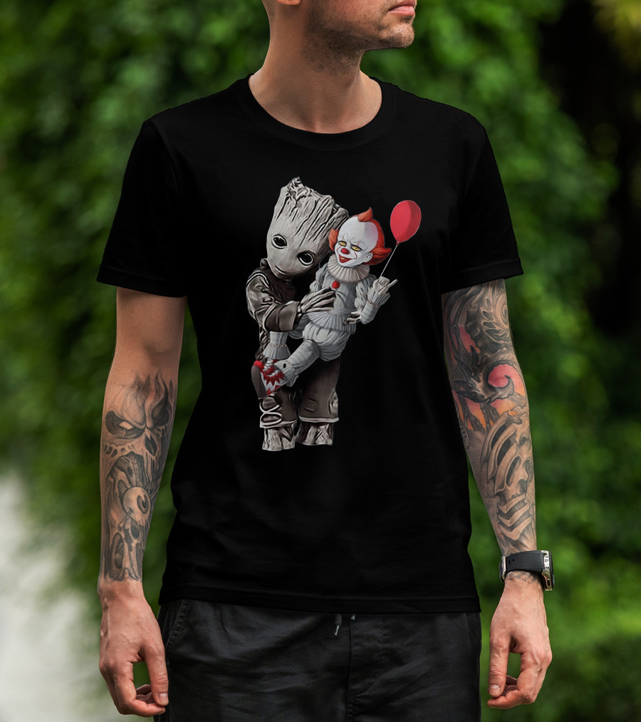 Groot Holding Pennywise With Balloon T-Shirt