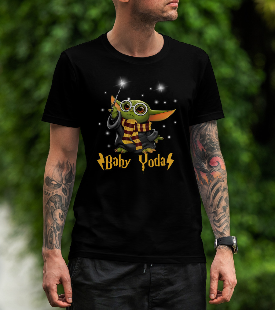 Baby Yoda 23 Magic Wizard Scarf T-Shirt