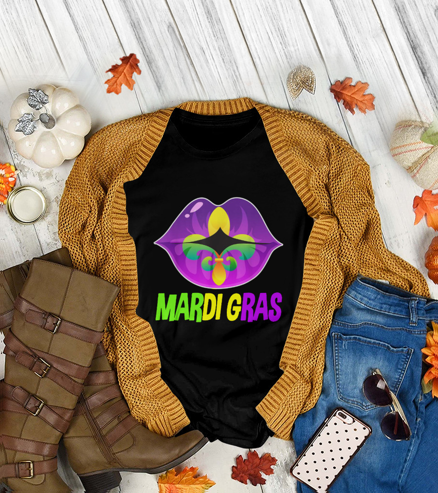 Mardi Gras Lip Fleur de Lis Purple Green Yellow T-Shirt