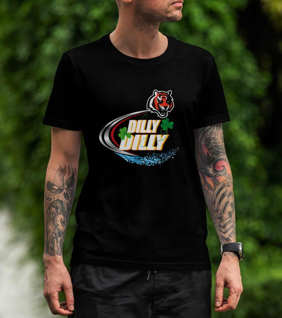 Dilly Dilly Cincinnati Bengals Tiger Logo Shamrocks Water Splash T-Shirt