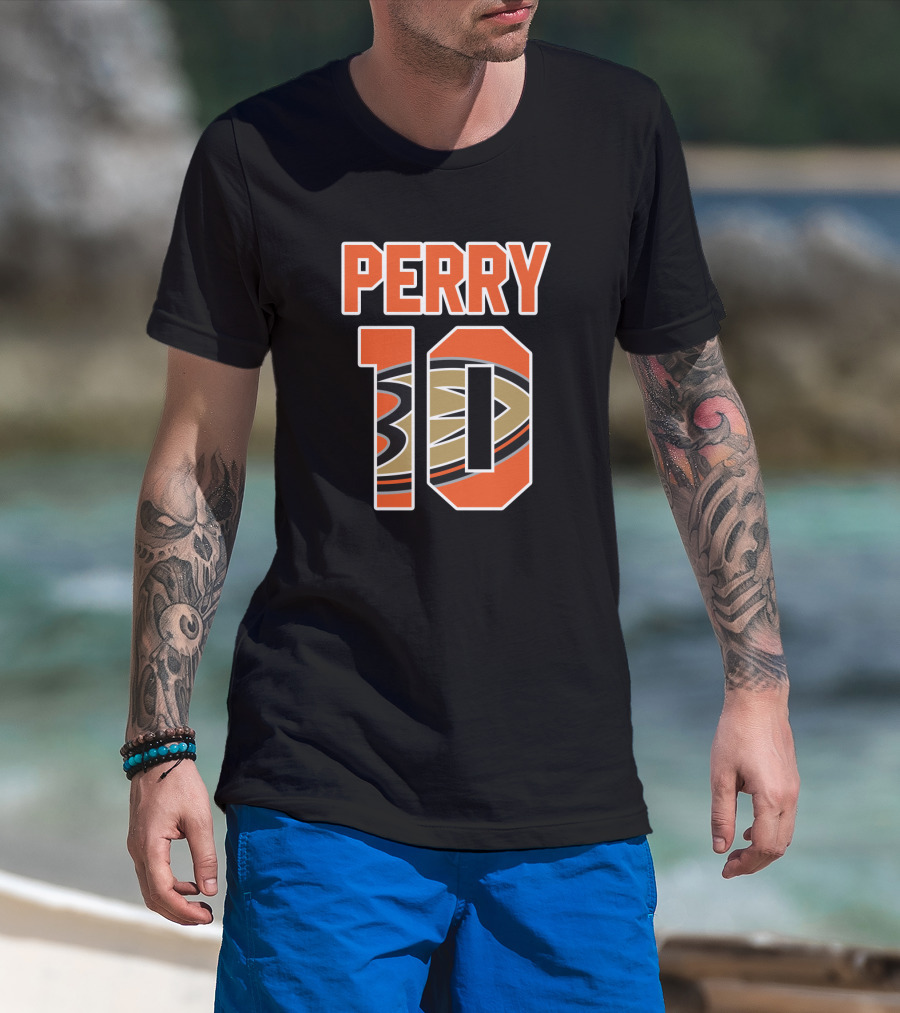 Perry 10 Anaheim Ducks NHL Hockey Jersey T-Shirt