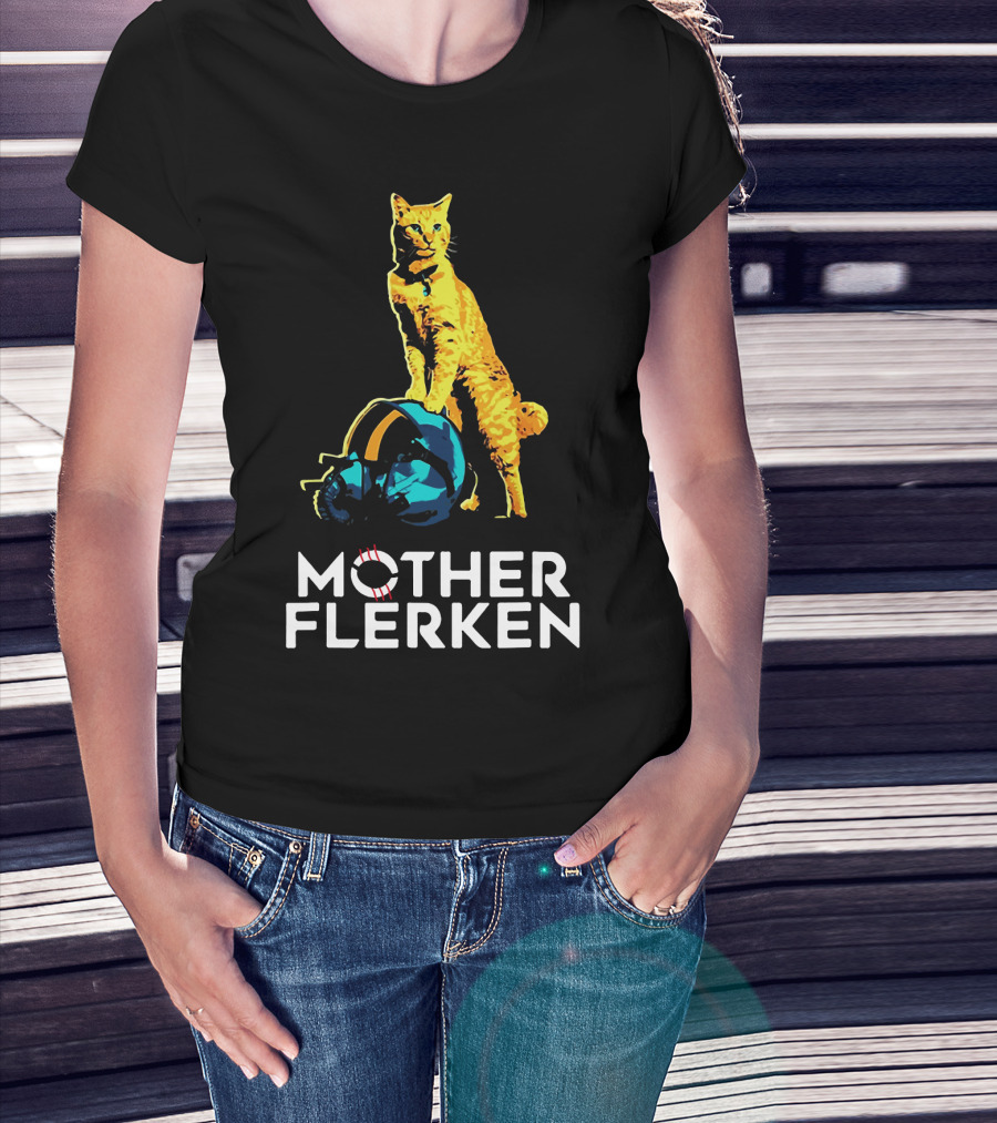 Mother Flerken Cat With Goose Helmet Marvel Fan T-Shirt