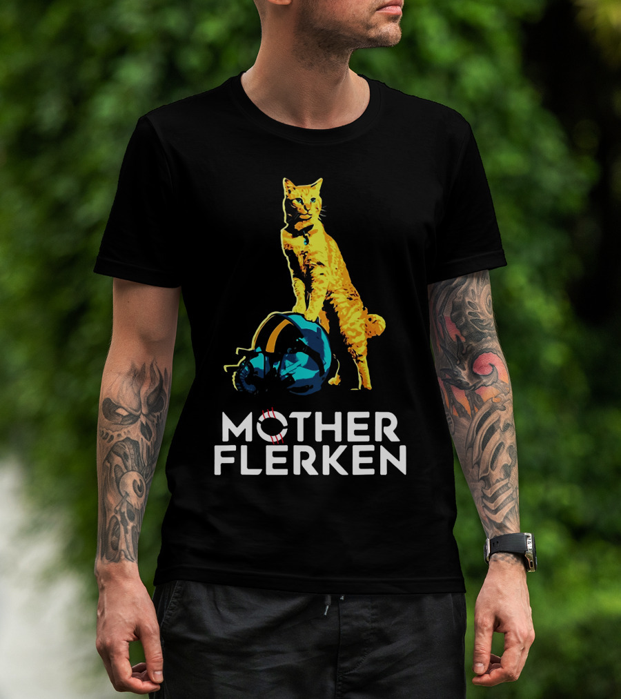 Mother Flerken Cat With Goose Helmet Marvel Fan T-Shirt