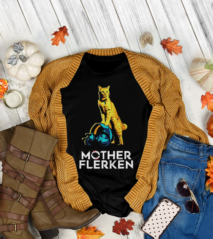 Mother Flerken Cat with Goose Helmet Marvel Fan T-Shirt