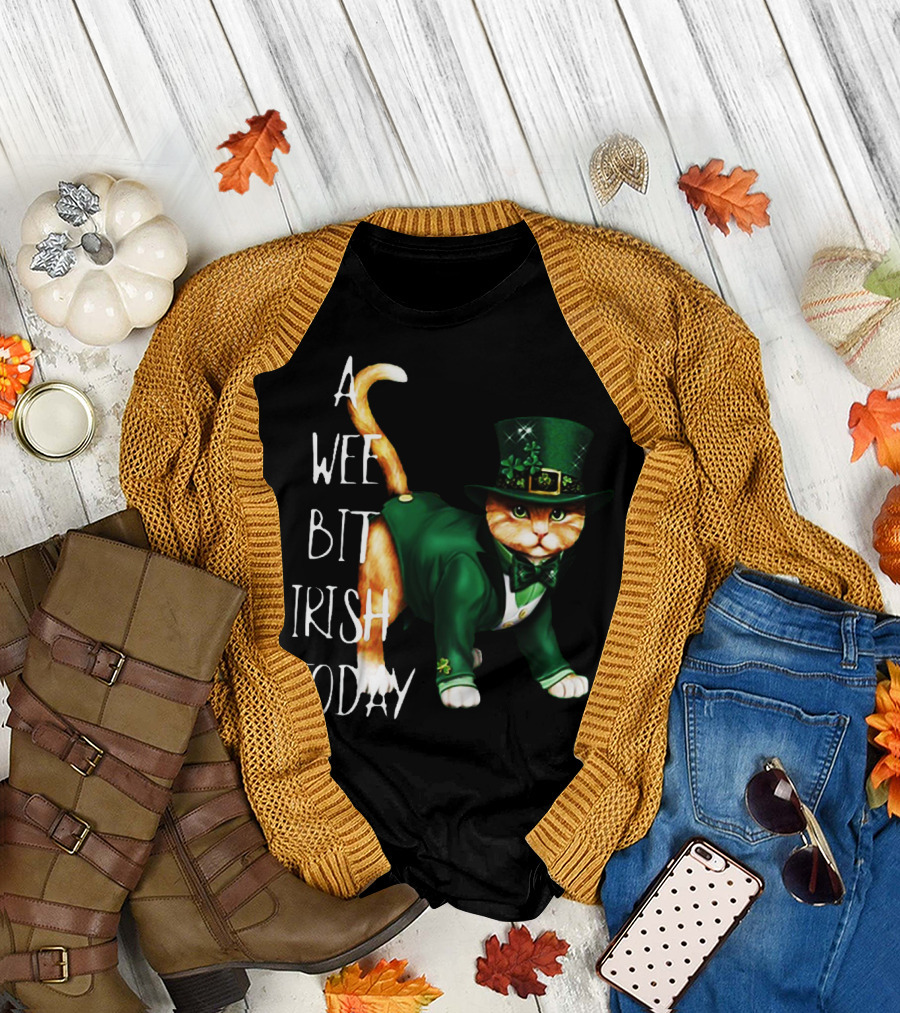A Wee Bit Irish Today Cat In Green St. Patrick's Day Attire T-Shirt