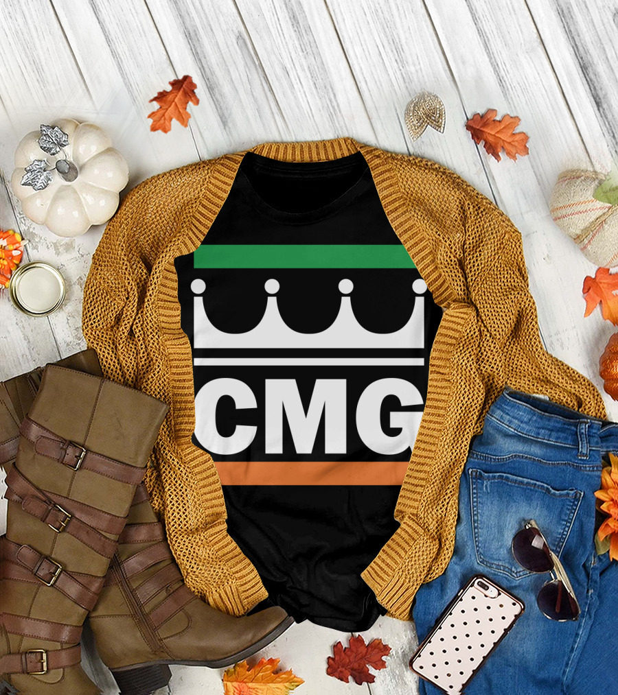 CMG Logo Irish Flag Colors Crown Symbol Conor McGregor GMG T-Shirt