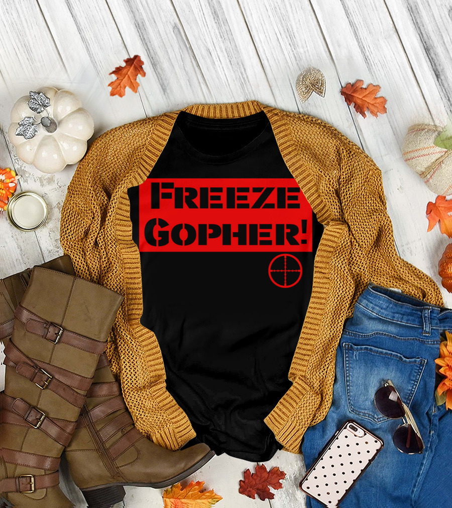 Freeze Gopher Red Stencil with Crosshair Target T-Shirt