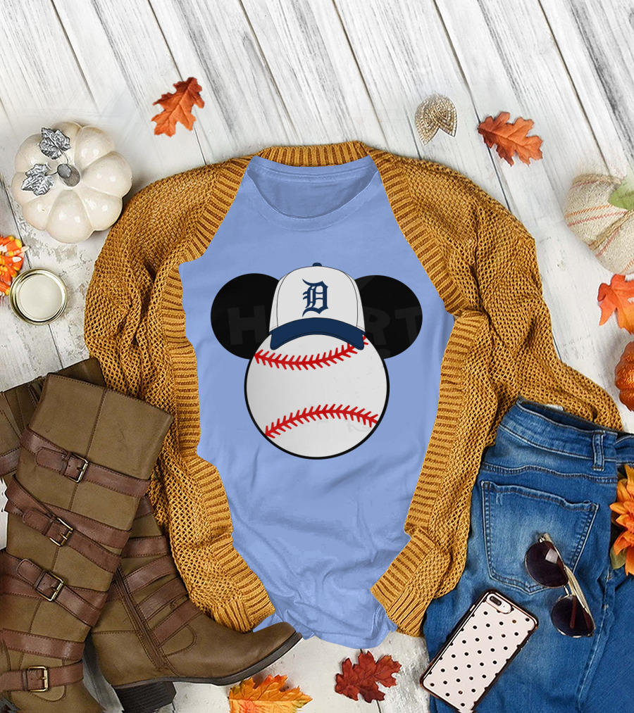 Detroit Tigers Mickey Mouse Ears Baseball Cap Heart Baseballs T-Shirt