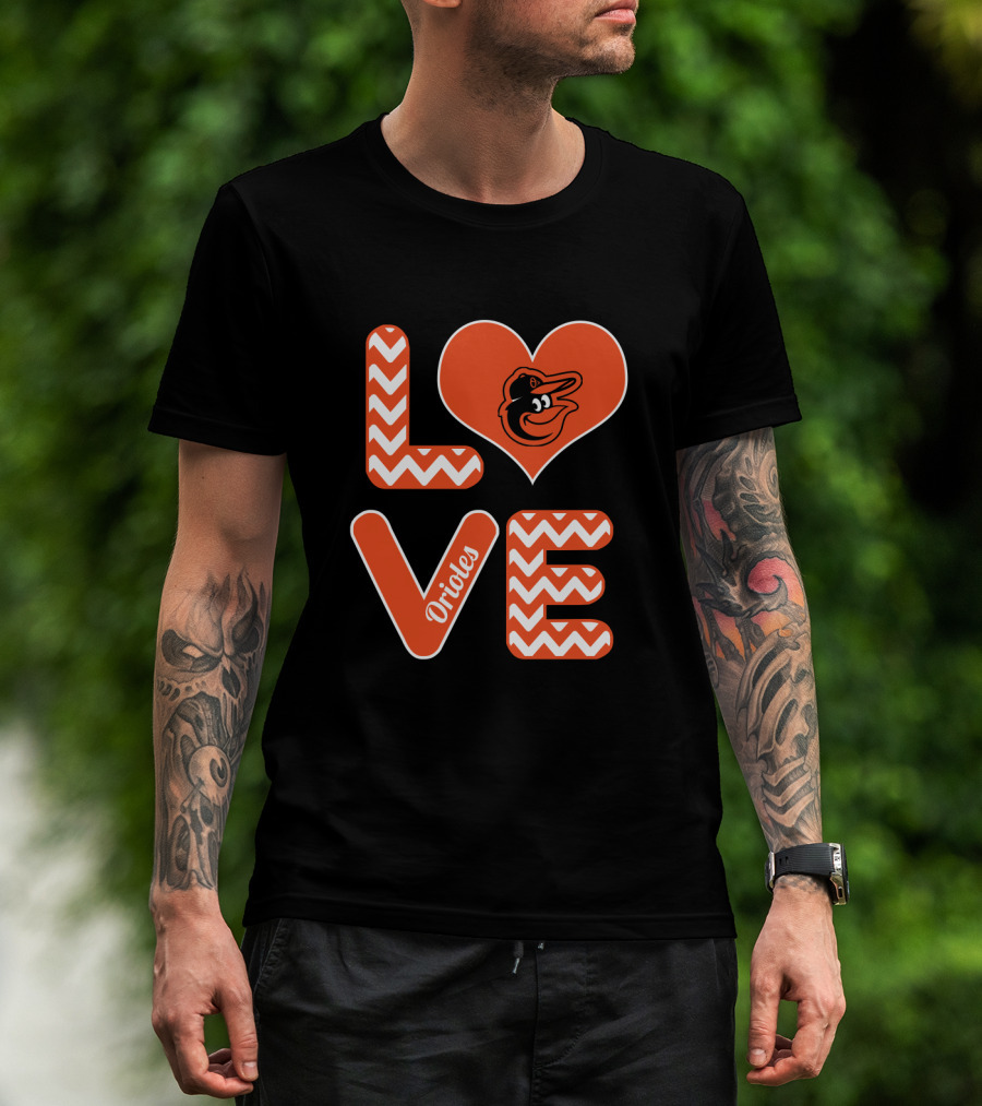Love Orioles Heart Chevron Pattern Baseball Fans Baltimore T-Shirt