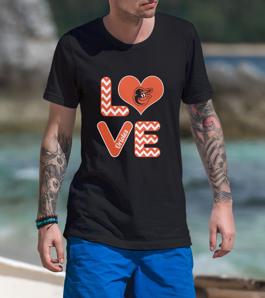 Love Orioles Heart Chevron Pattern Baseball Fans Baltimore T-Shirt