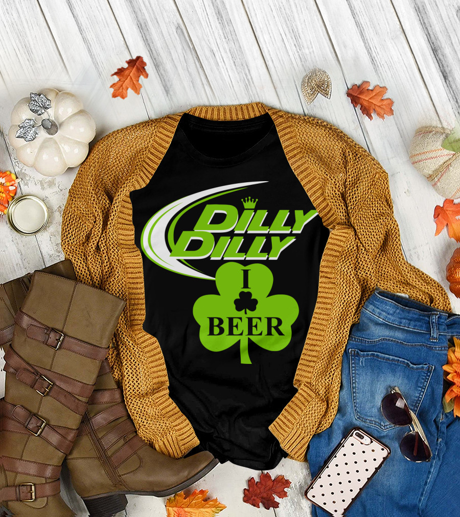 St Patricks Day Dilly Dilly I Love Beer Clover Green Shamrock T-Shirt