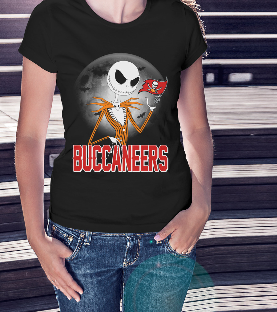 Jack Skellington Halloween Tampa Bay Buccaneers T-Shirt