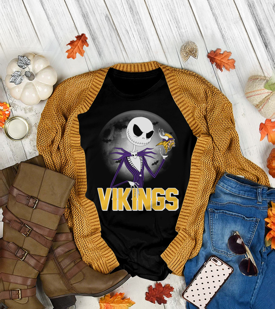 Jack Skellington Vikings Halloween Minnesota Football Theme T-Shirt