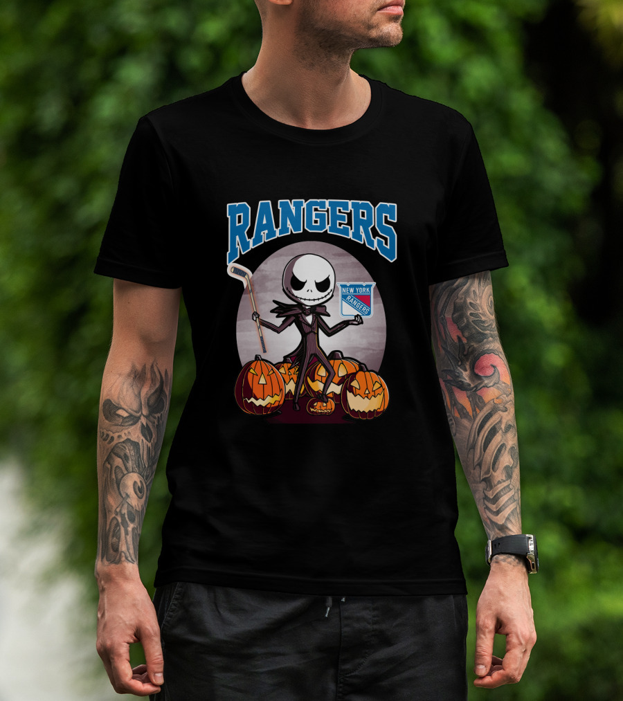 New York Rangers Jack Skellington Halloween Holding Hockey Stick With Pumpkins T-Shirt