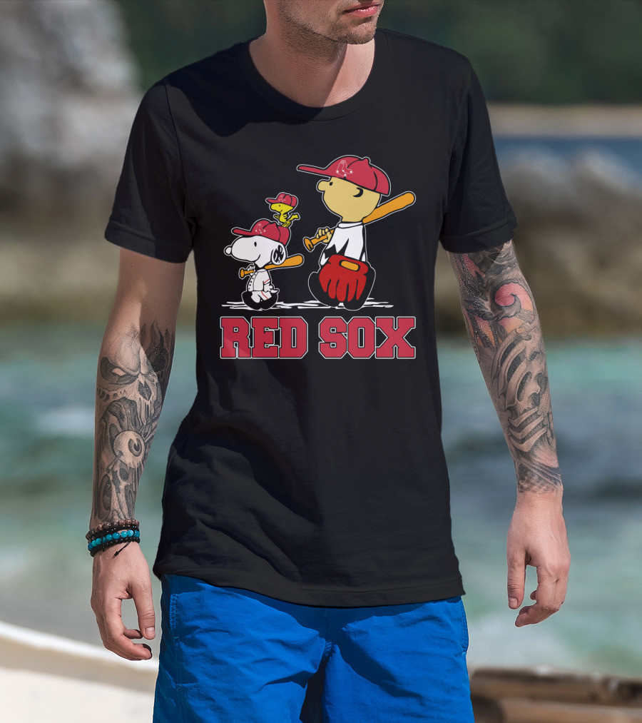 Snoopy Woodstock Charlie Brown Boston Red Sox Fans T-Shirt