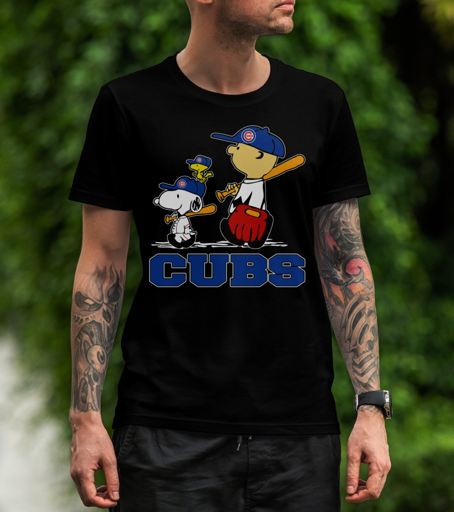 Cubs Snoopy Woodstock Baseball Fans With Cubs Caps T-Shirt