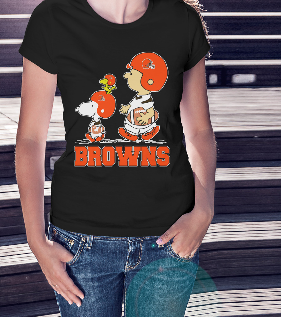 Snoopy And Woodstock With Cleveland Browns Football Helmets And Browns T-Shirt