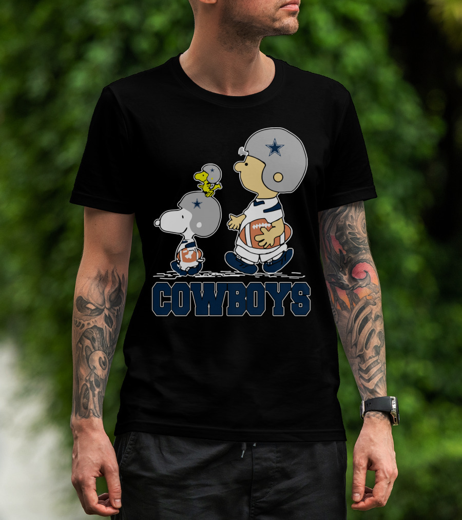 Snoopy Peanuts Dallas Cowboys Football Fans T-Shirt