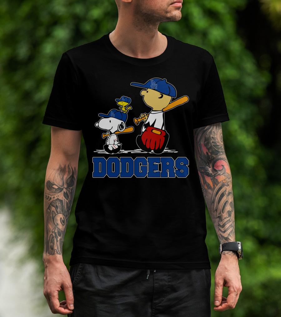 Snoopy Dodgers Fans La Baseball Peanuts Charlie Brown Woodstock T-Shirt