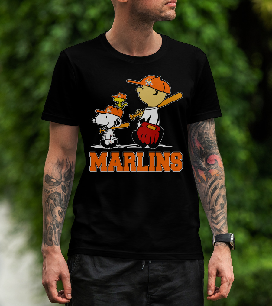 Marlins Snoopy Woodstock And Charlie Brown Baseball Fans T-Shirt