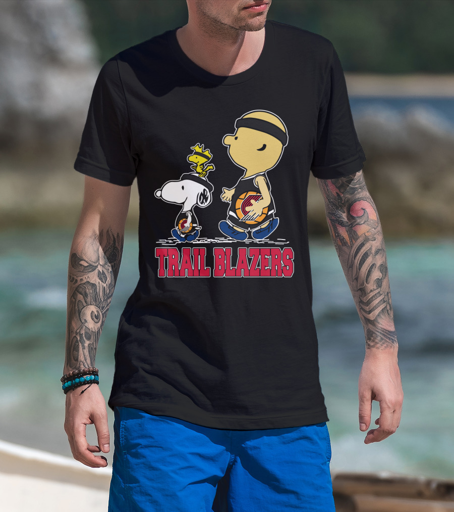 Snoopy And Woodstock Portland Trail Blazers Fans Basketball Theme T-Shirt