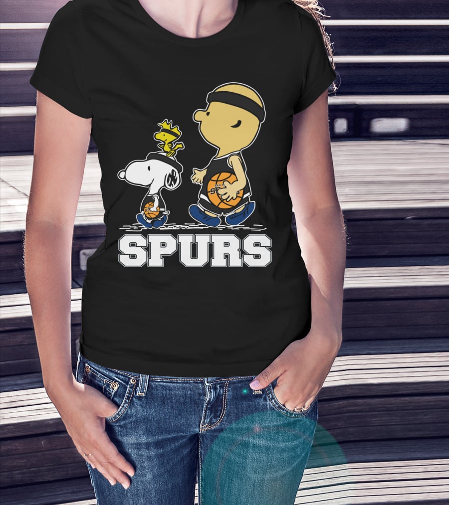 Snoopy Woodstock Basketball San Antonio Spurs Fans T-Shirt