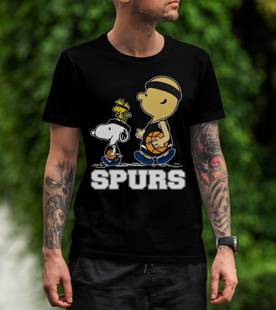 Snoopy Woodstock Basketball San Antonio Spurs Fans T-Shirt